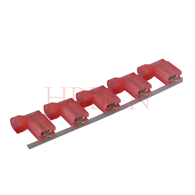 4,8 mm vollisolierte Fahnen-Trennklemme mit Buchse (AWG 22–18)