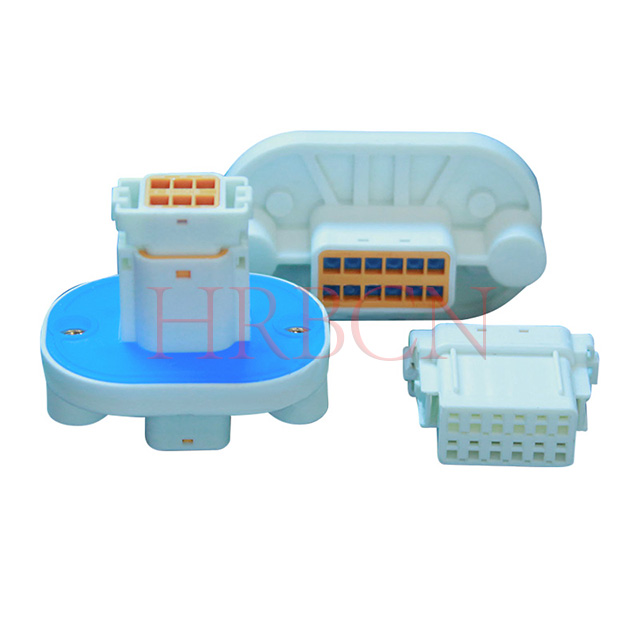 Wasserdichter Kabel-zu-Kabel-Steckverbinder mit 3,0-mm-Raster, IP67-Panelmontage