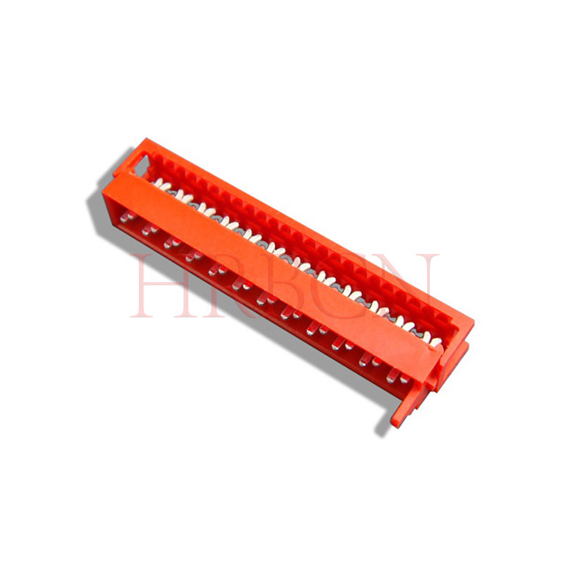 Zweireihiger vertikaler IDC-Stecker mit 1,27 mm Rastermaß